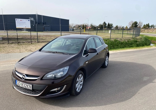 Opel Astra cena 33500 przebieg: 184700, rok produkcji 2015 z Rumia małe 46